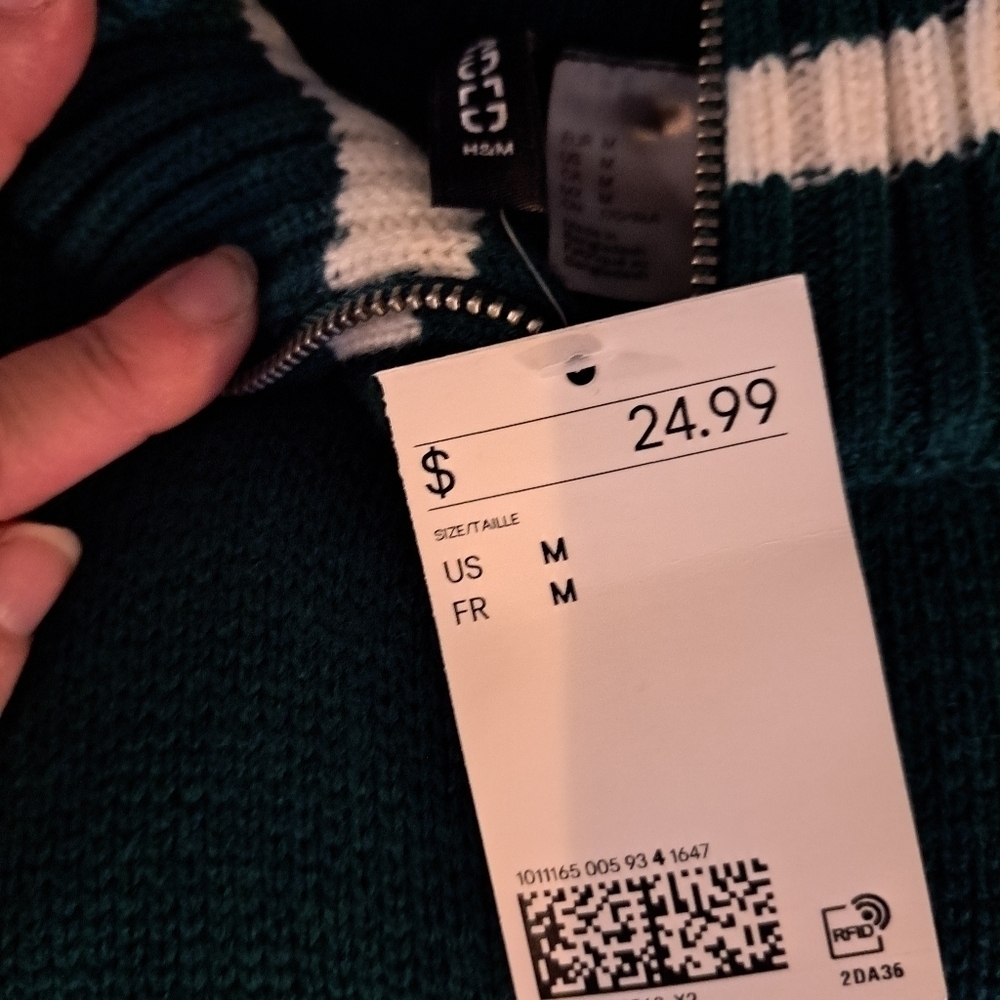 Green Women's Medium Zippered Sweater - Picture 4 of 4